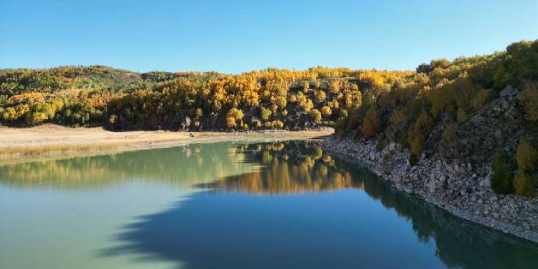Türkiye’nin “Mükemmeliyet Ödülü” alan cenneti! Sonbahar renklerine büründü, görsel şölen büyüledi 5